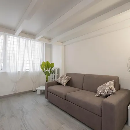I Host Apartment - Neera 22-2
